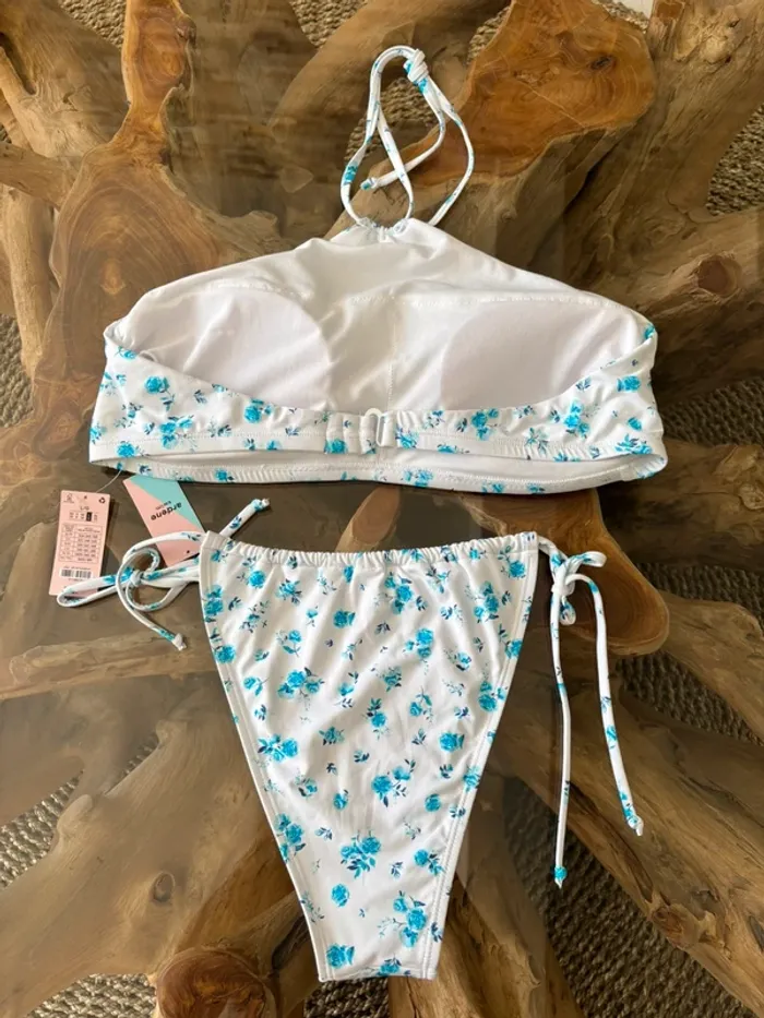 Maillot de bain 2 pièces blanc bleu fleurs L - photo numéro 2