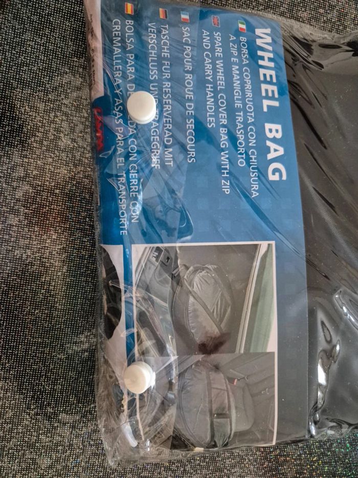 Housse de roue de secours - photo numéro 2