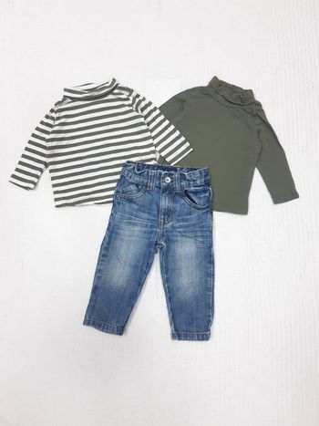 Lot de 2 hauts col roulé et jean 12 mois