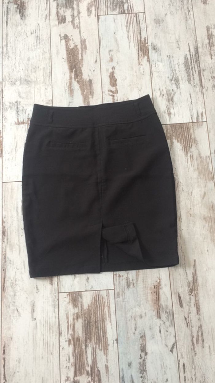 Jupe crayon noir - photo numéro 2
