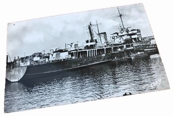 Carte postale ancienne  Lorient (Morbihan)   Un Patrouilleur au Port de Guerre