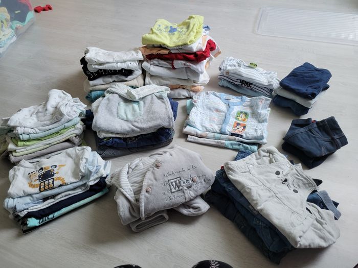 Vêtements 3/6 mois