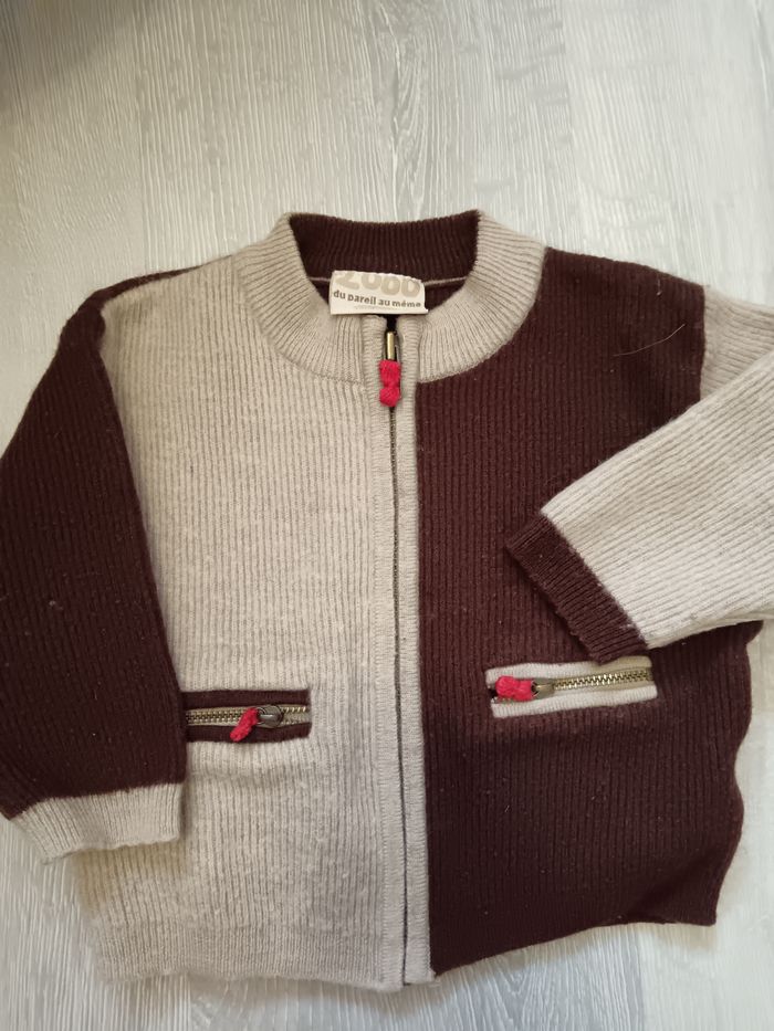 2 gilets zippés - photo numéro 3