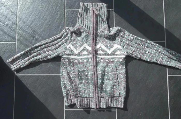 Joli gilet zippé garçon 8 ans (128 cm) - photo numéro 4