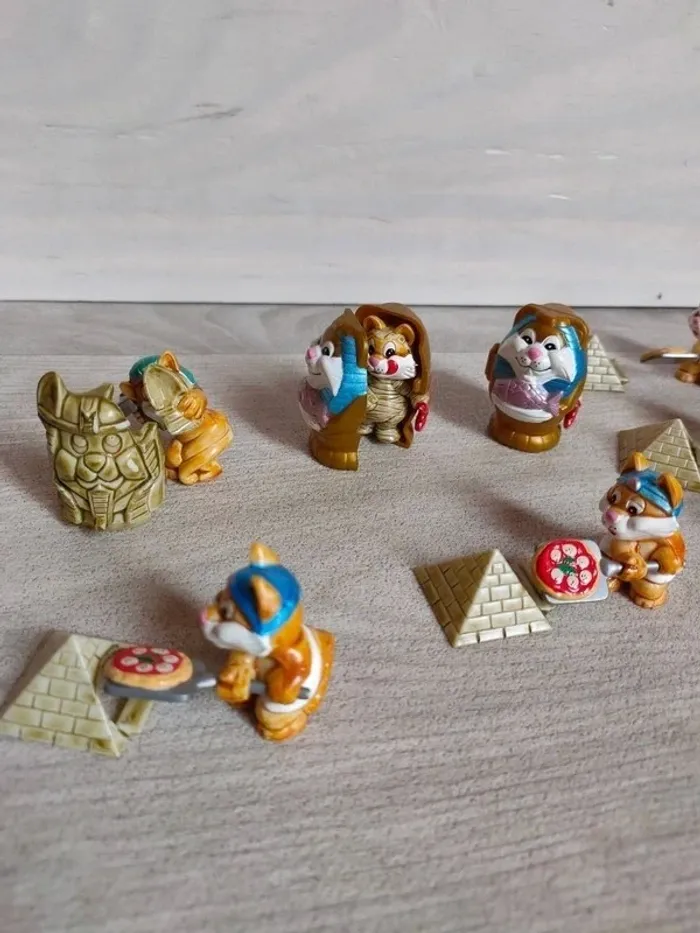 Lot de 10 figurines kinder surprise - photo numéro 4