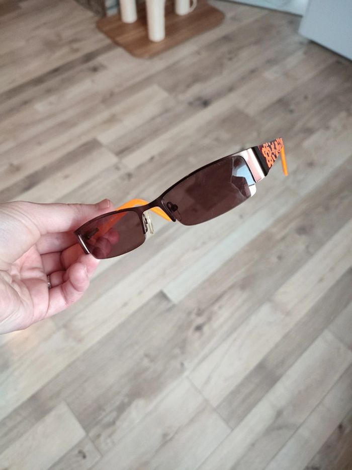 Lunettes de soleil - photo numéro 2