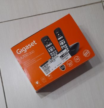 Téléphone sans fil Gigaset A700 DUO
Très bon état
Vendu sans piles (batterie téléphone fixe)