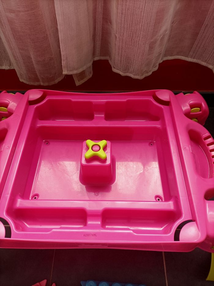 Table pliante princesse mega Bloks - photo numéro 5