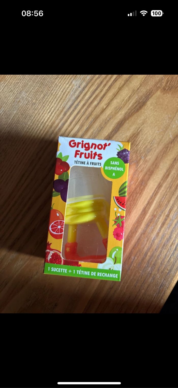 Grignoteuse / tétine à fruits