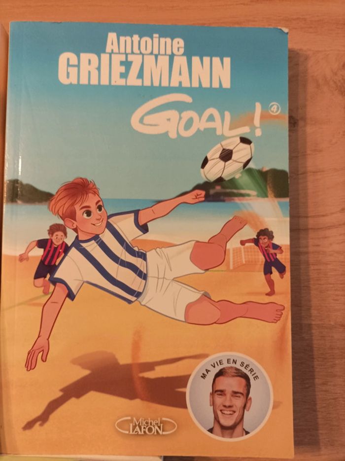 3 livres Antoine Griezmann - photo numéro 3