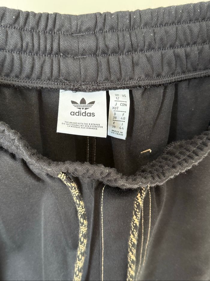 Jogging Adidas – Taille 40 - photo numéro 3