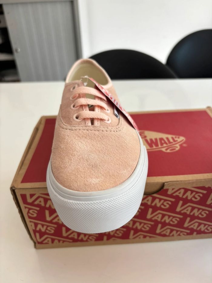 VANS Baskets LX Authentic 36 roses - photo numéro 2