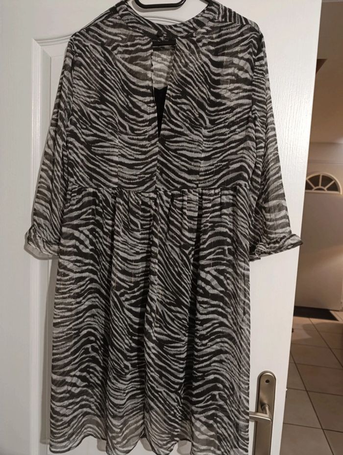 Robe T 40 - photo numéro 2