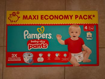 Couches Pampers Taille 4 Neuf