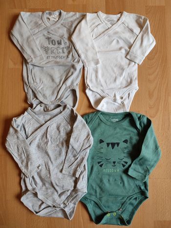 Lot de 4 bodies manches longues mixtes 3-6M Kiabi