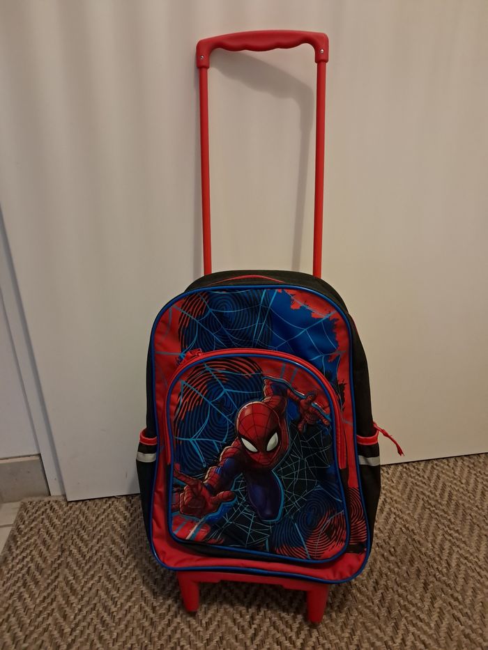 Sac à roulettes Marvel