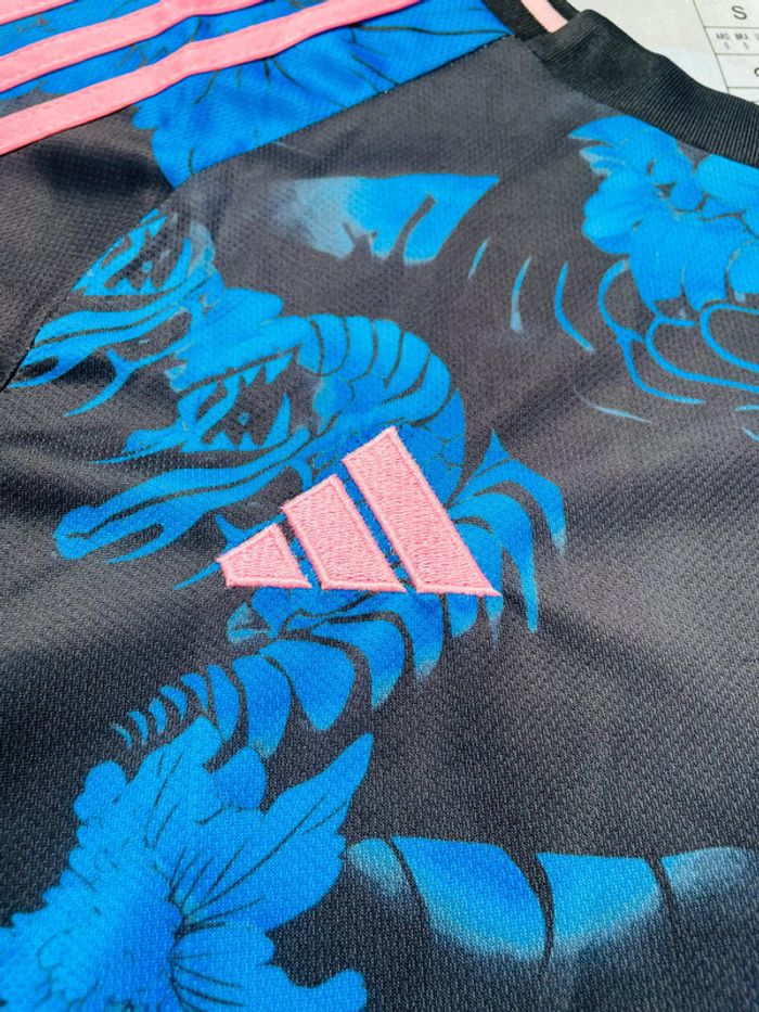 Maillot concept foot Japon bleu dragon fleurs taille S - photo numéro 5