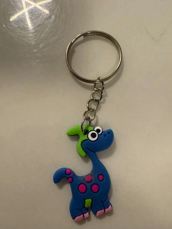 Porte clé dinosaures neuf