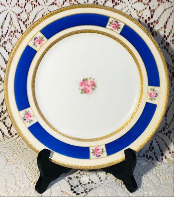 Jolie assiette à dessert en porcelaine de limoges ancienne