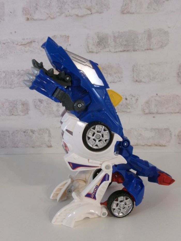 Switch and Go - Oxor le super thérisinosaure - Voiture de police