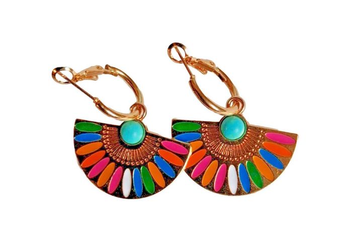 Boucles d'oreilles pendantes marque lôu . Yetou