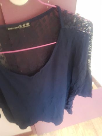 Haut fluide bleu marine taille 40