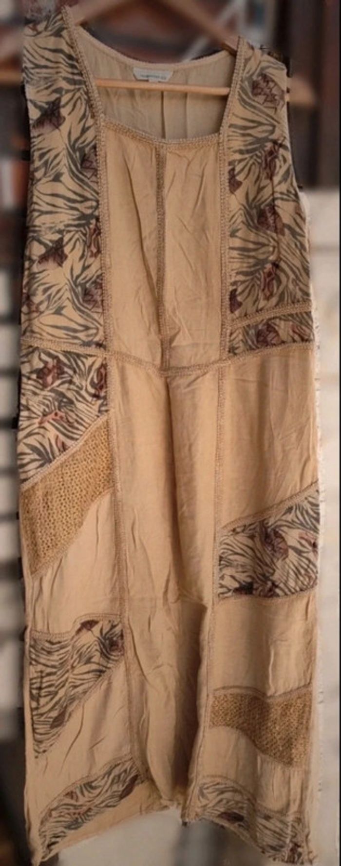 Robe longue beige - photo numéro 3