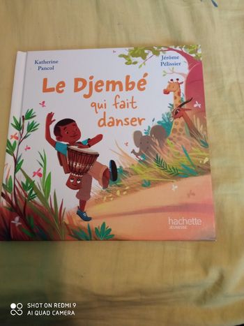 Livre le djembé qui fait danser