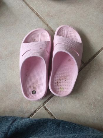 Claquettes 28