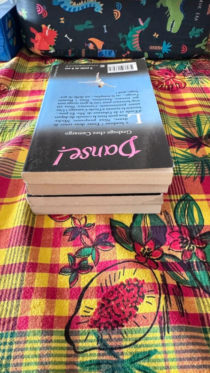 Lot de 4 livres Danse ! - Anne-Marie Pol - Collection Pocket Junior - photo numéro 4