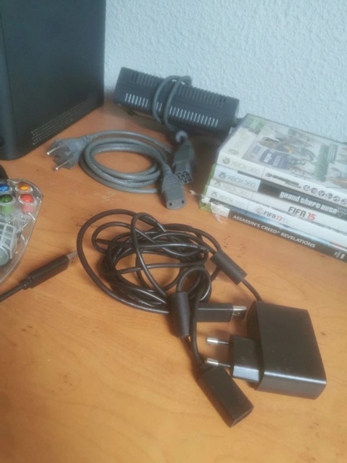 Xbox 360+ kinect + jeux - photo numéro 6