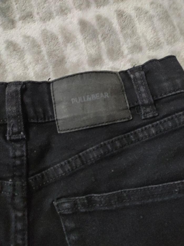Short court noir taille haute pull&Bear taille XS 34 - photo numéro 3