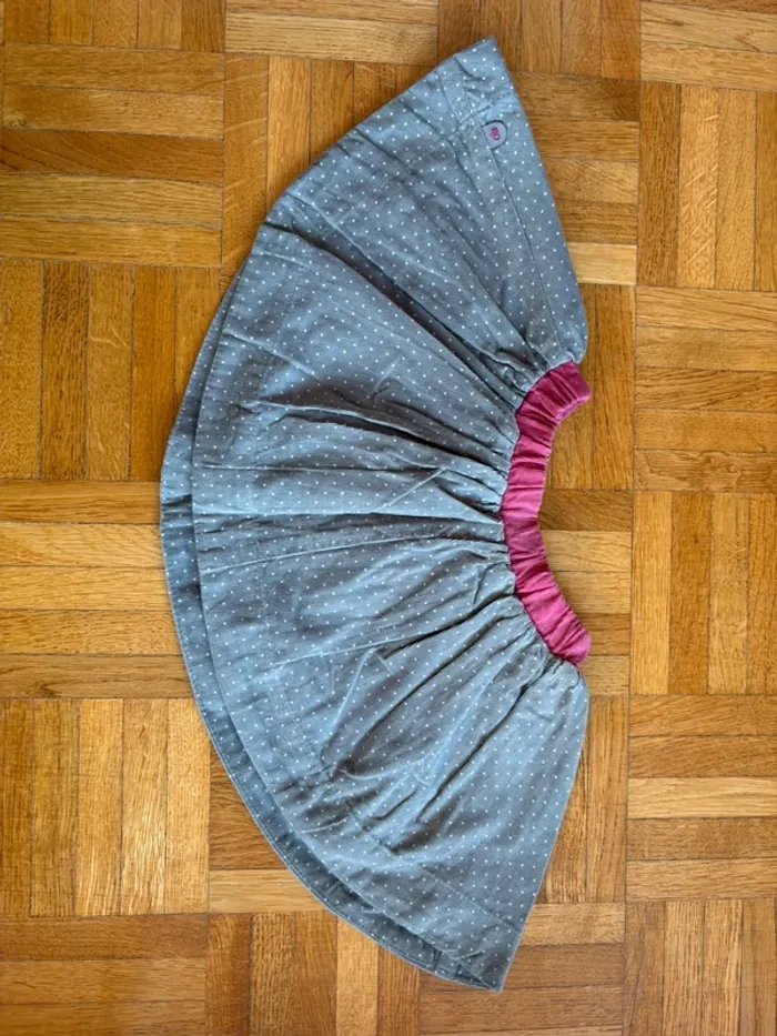 Jupe Obaibi 6 mois comme neuve - photo numéro 5
