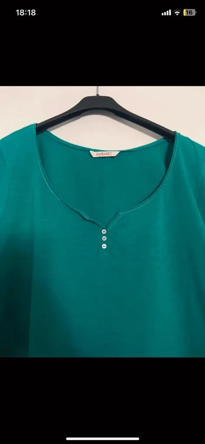 T-shirt femme . - photo numéro 2