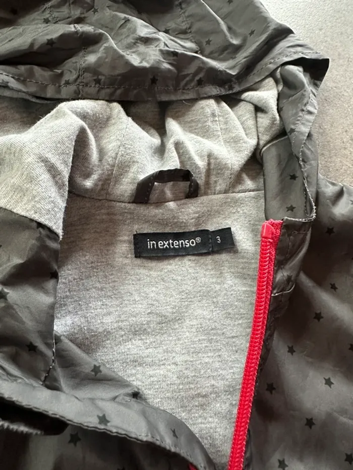 Petite veste coupe vent - photo numéro 3