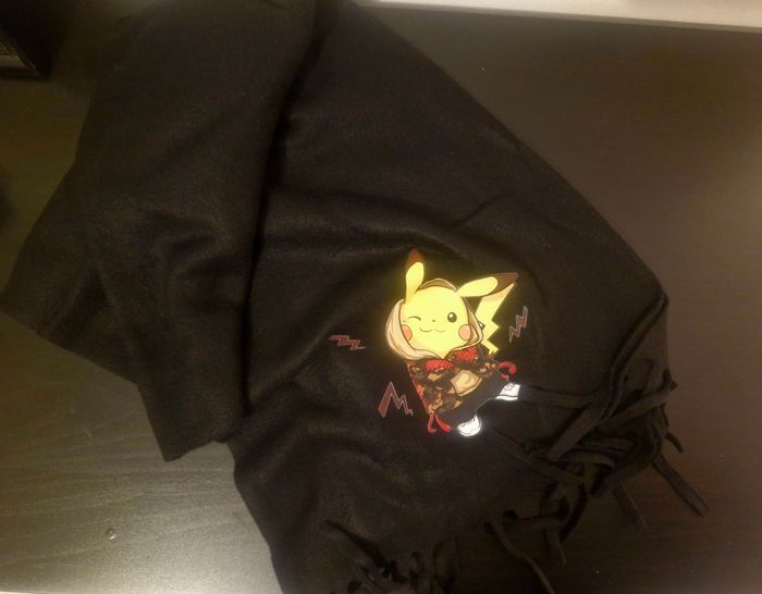 Écharpe enfant en PVC neuve - photo numéro 2