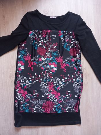 Robe manches longues noire fleuri devant T.38 Gémo