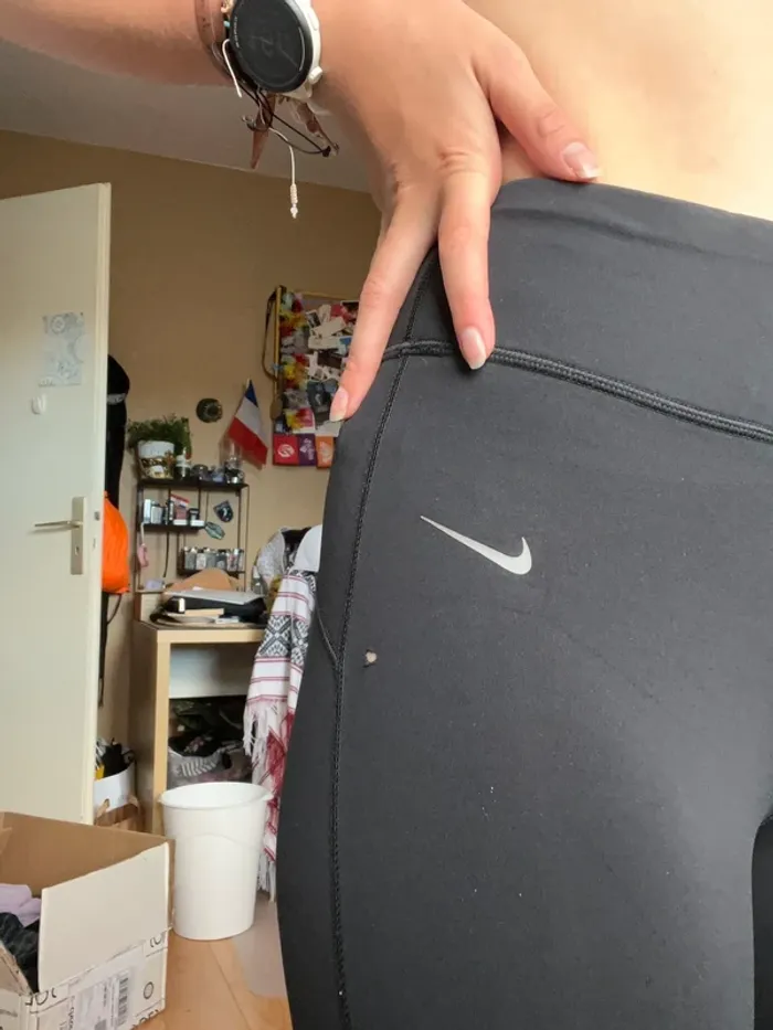Legging 3/4 Nike noir T.S – bon état - photo numéro 3