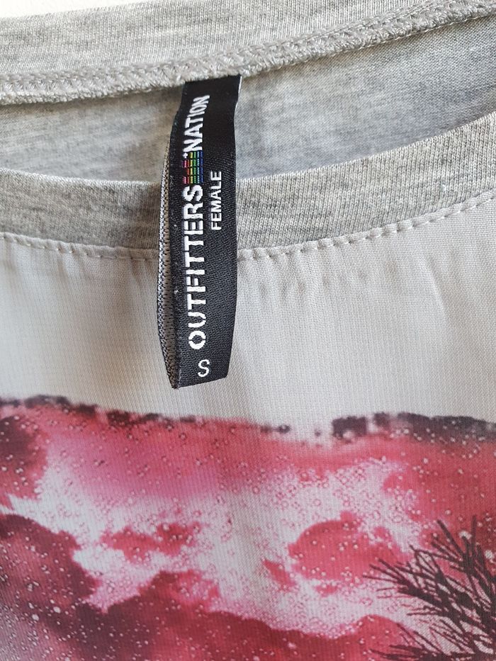 T-shirt fille 16 ans (S) - photo numéro 3