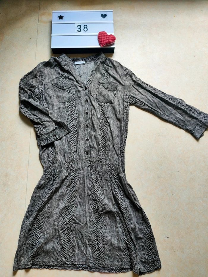 Tunique motifs serpent taille 38 marque camaïeu