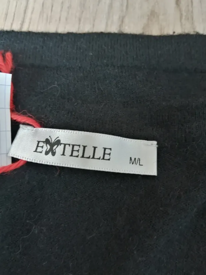 Robe pull noire à strass avec numéro 89 / estelle / (M-L) - photo numéro 9