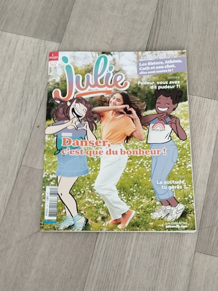 Lot de 10 magazines Julie années2024 L092 - photo numéro 8