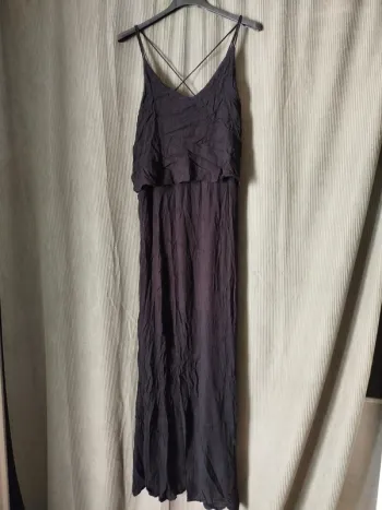 Robe longue noir a bretelles légère - été - femme