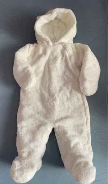 Combinaison chaude bébé