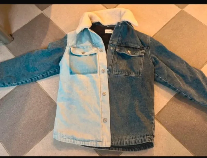 Veste en jeans double couleur / doudoune en jeans