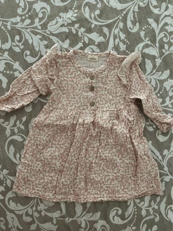 Robe rose bébé