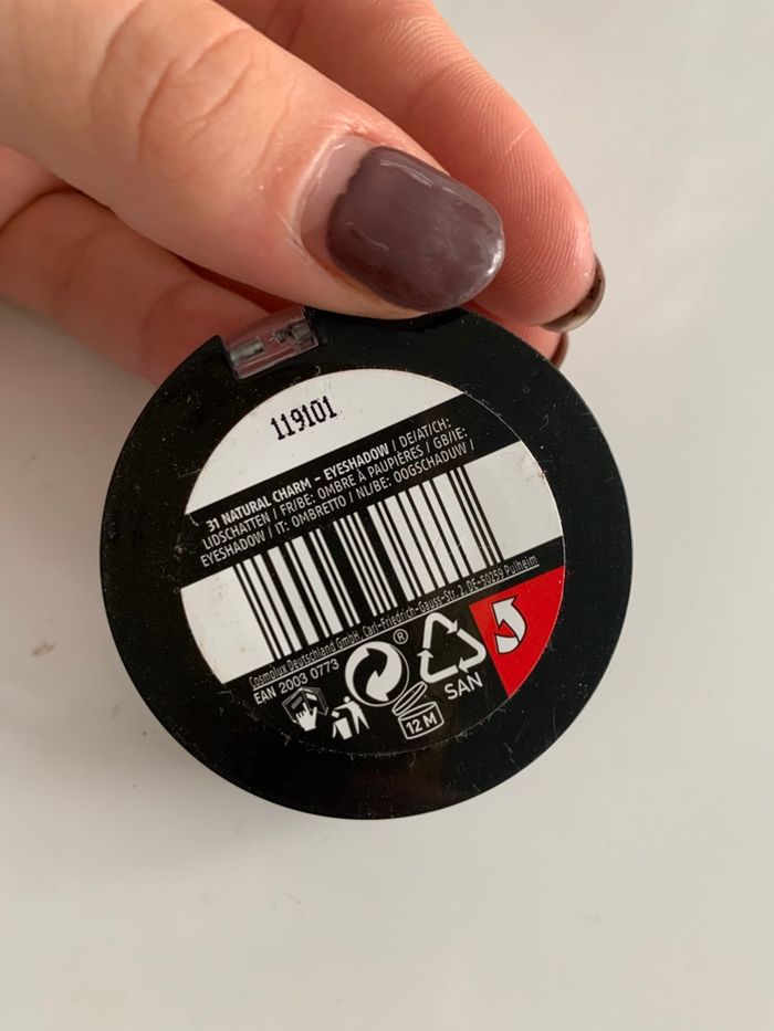 Ombres à paupières - photo numéro 2