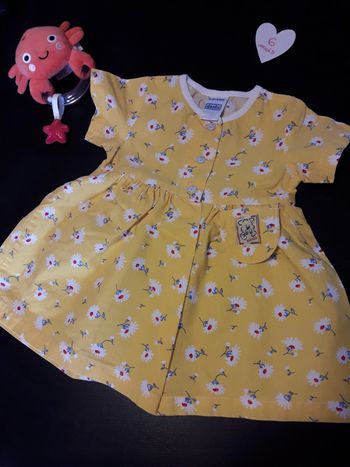 Robe jaune à fleurs 6 mois