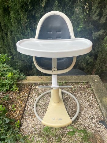 La Chaise Haute Fresco Chrome de BLOOM