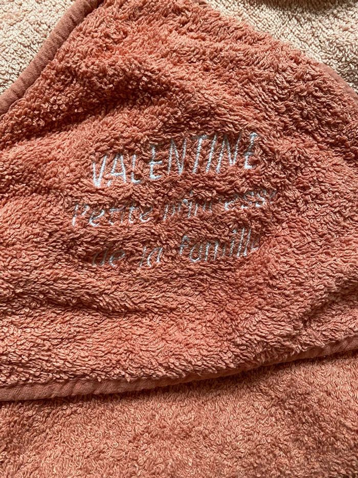 Lot cape de bain valentine - photo numéro 2